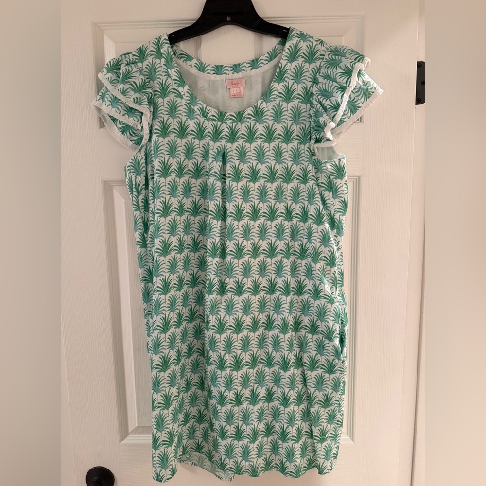 Green and White Patterned Dress